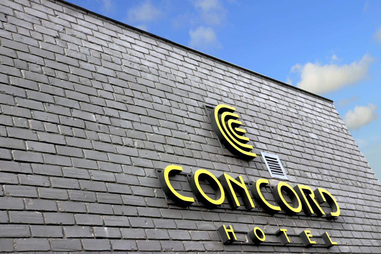Concord Hotel Bishkek Esterno foto